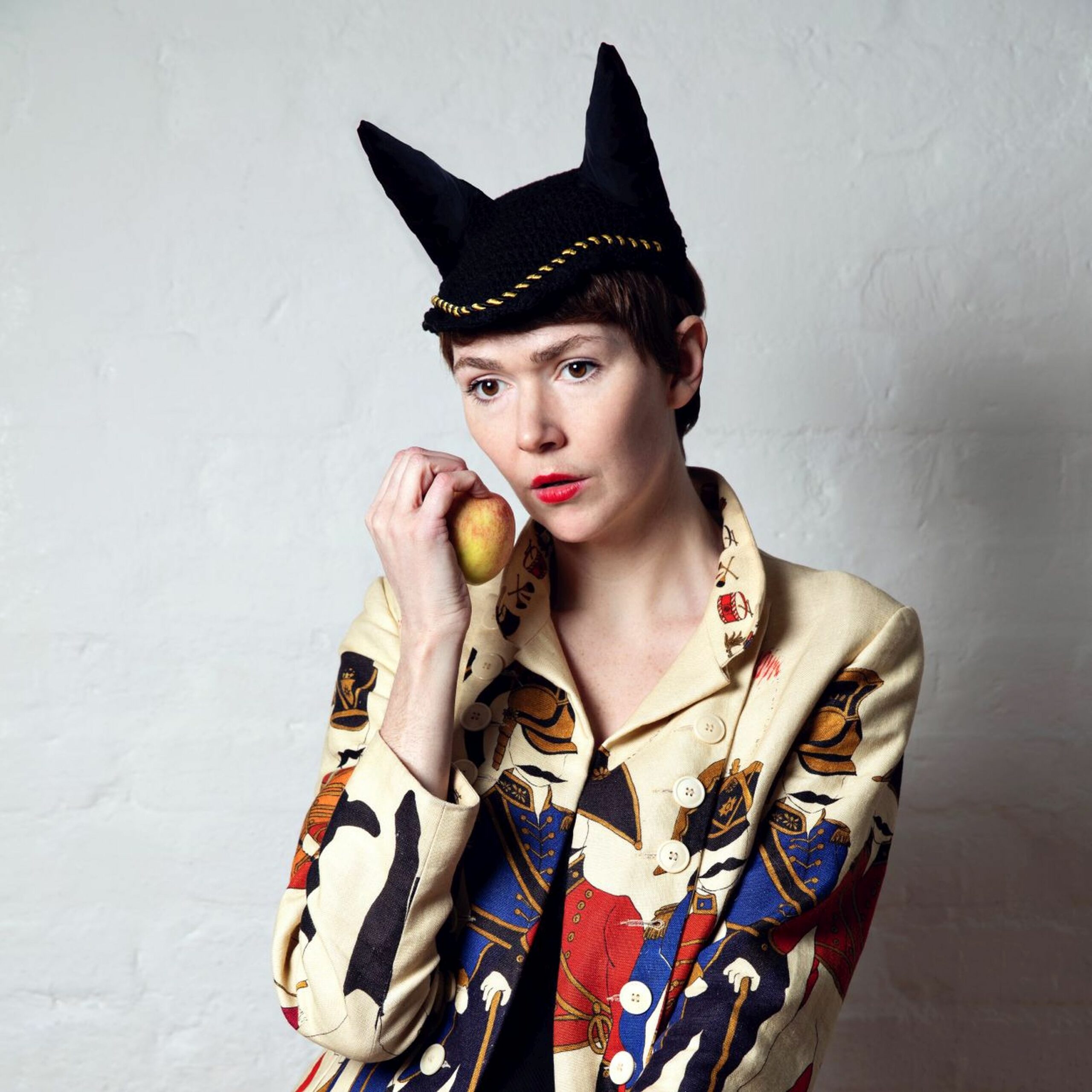 Elf Lyons: Horses